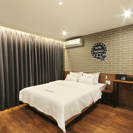 Hotel Chicago Jinju Eksteriør bilde
