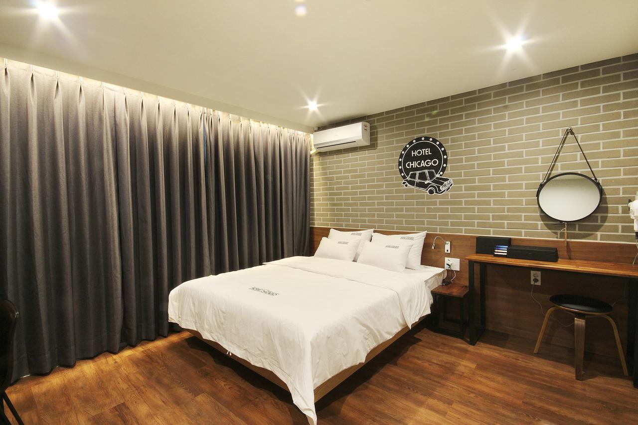 Hotel Chicago Jinju Eksteriør bilde