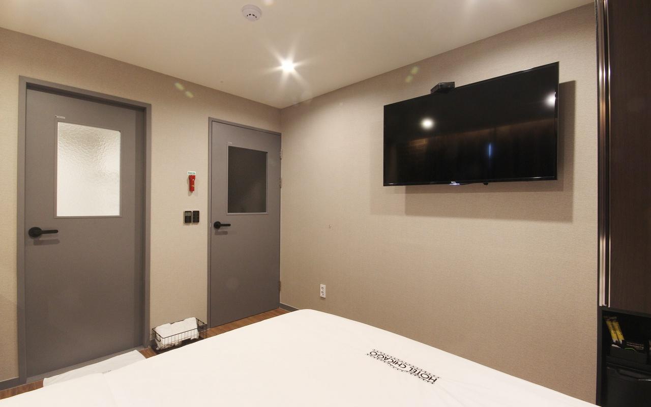 Hotel Chicago Jinju Eksteriør bilde