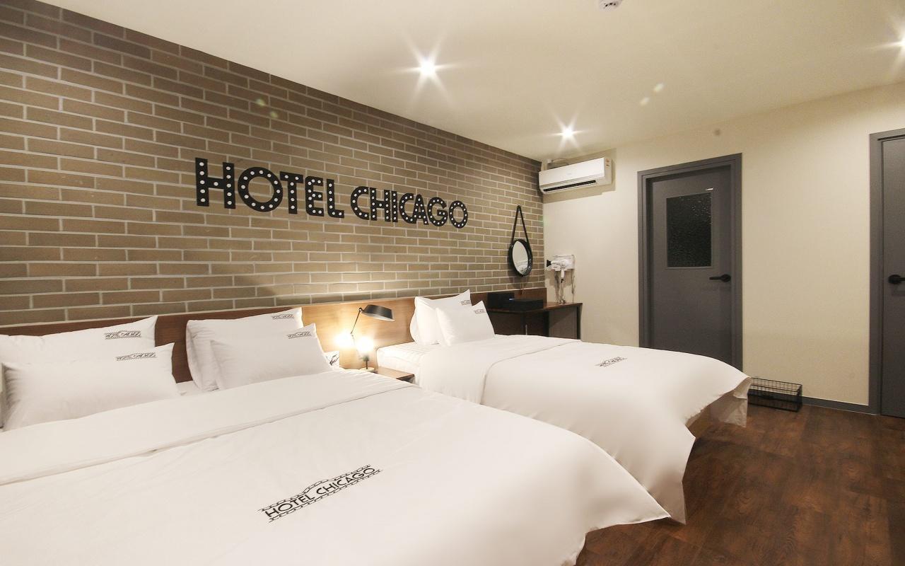 Hotel Chicago Jinju Eksteriør bilde